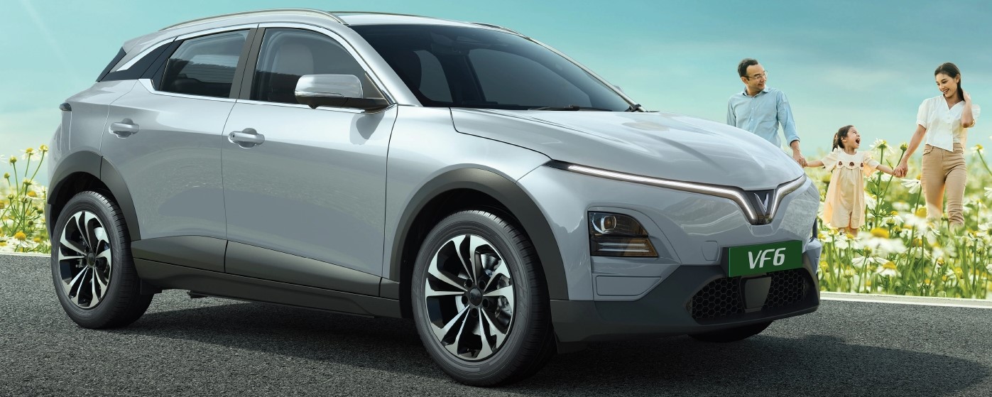VinFast VF 6 and VF 7 India Launch: Made-in-India Electric SUVs Debut